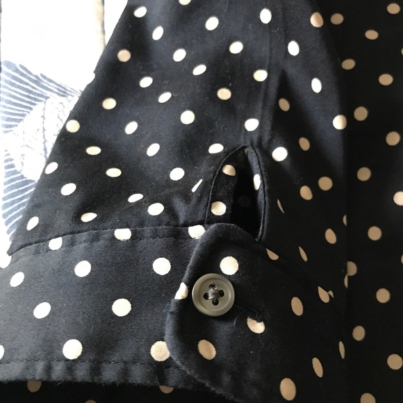 Banana Republic short sleeved shirt - Picture 3 of 5